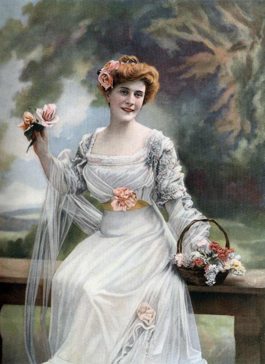 Melle Sylvie francia komikus, Párizs, Paul Nadar fotója a "Le Theatre" című francia lapból március 11. alkotó: Paul Nadar