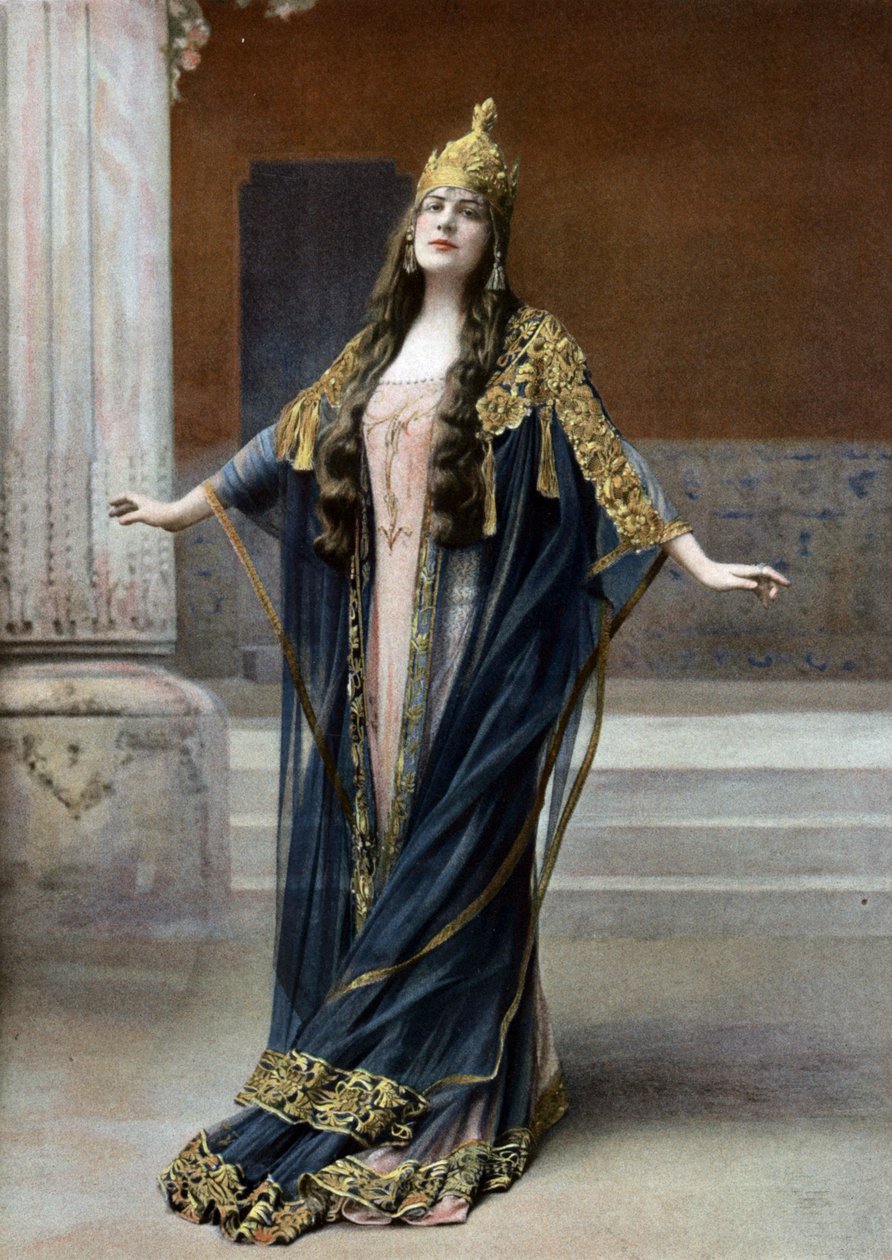 Opera singer Lucy Arbell (1882-1947) as queen Amahelli in opera"Bacchus", Paris, photo Nadar from french paper "Le Theatre" jul 1909 alkotó: Paul Nadar