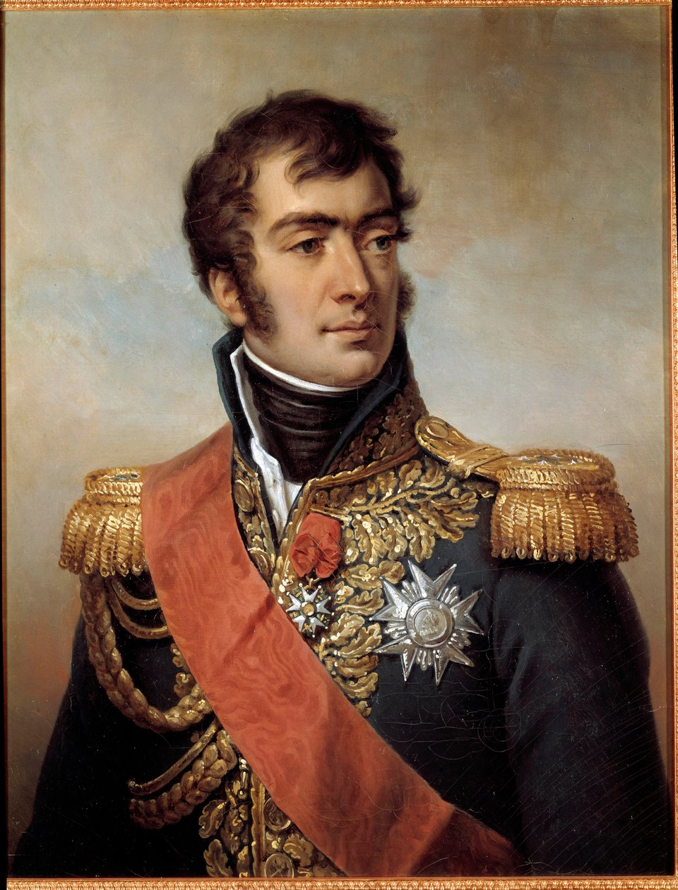 Auguste Frederic Louis (Auguste-Frederic-Louis) Viesse de Marmont-ról, Raguse Marechal birodalmi hercegéről 1809-ben (1774-1852) – egyenruhában, a helyreállítás alatti Becsületlégió emléktáblájával. Paulin Jean-Baptiste festménye alkotó: Paulin Jean Baptiste Guerin