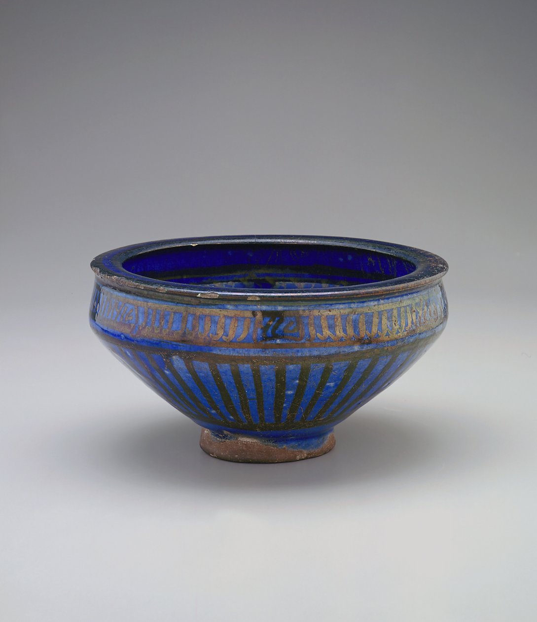 Bowl, Irán, Il-Khanid dinasztia, 14. század vége (kerámia) alkotó: Persian School