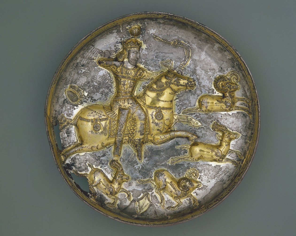 Tál, Irán, Szászán korszak, 4-5. század (ezüst és aranyozott) alkotó: Persian School
