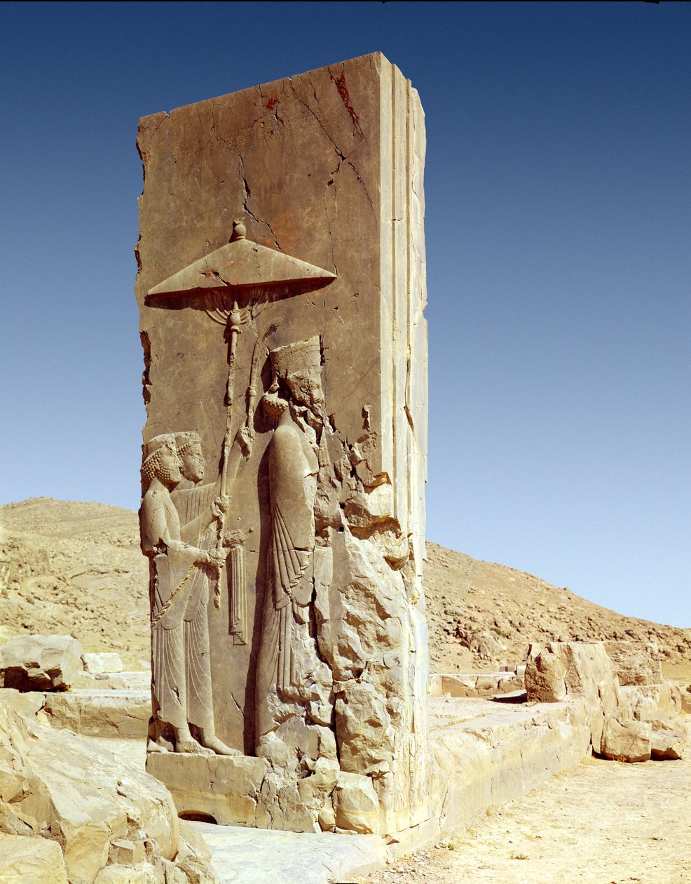 Dombormű a teremben száz oszlop, amely I. Xerxész királyt (Kr. e. 519-465 körül) ábrázolja, amint elhagyja a termet, akhaemén korszak alkotó: Persian School