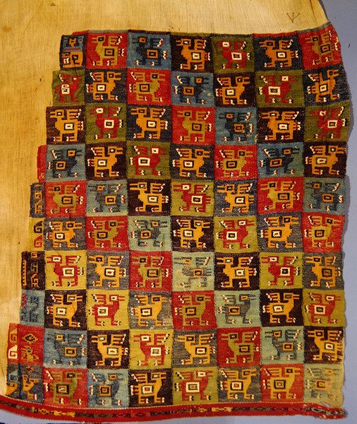 Madár textil, Tiahuanaco (láma gyapjú) alkotó: Peruvian School