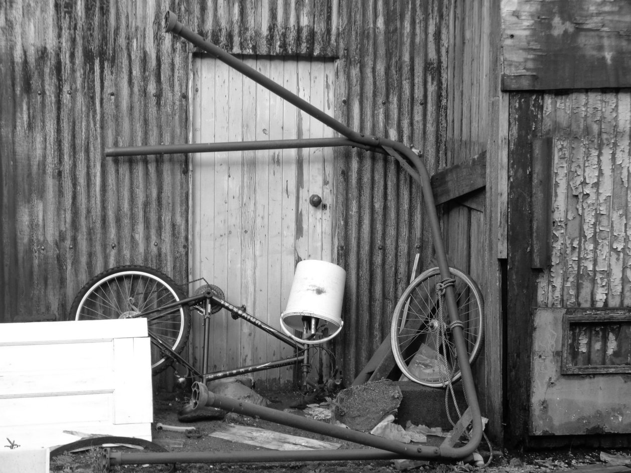 KINTYRE...PLUS.5 (IS IT ART) alkotó: Peter McClure