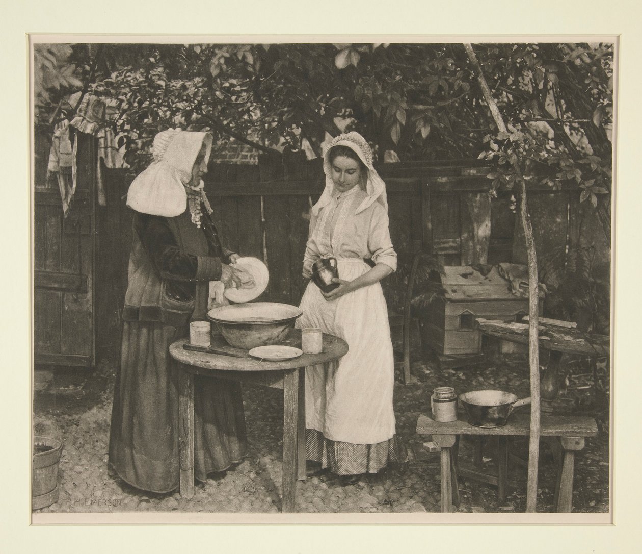 Mrs. Peck és Mary Critten alkotó: Peter Henry Emerson
