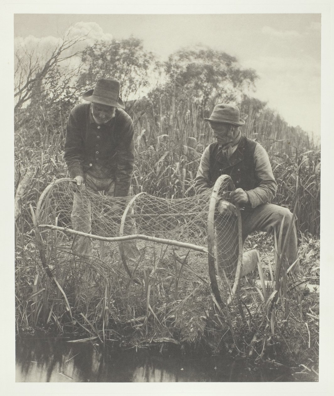 A bow-háló felállítása alkotó: Peter Henry Emerson