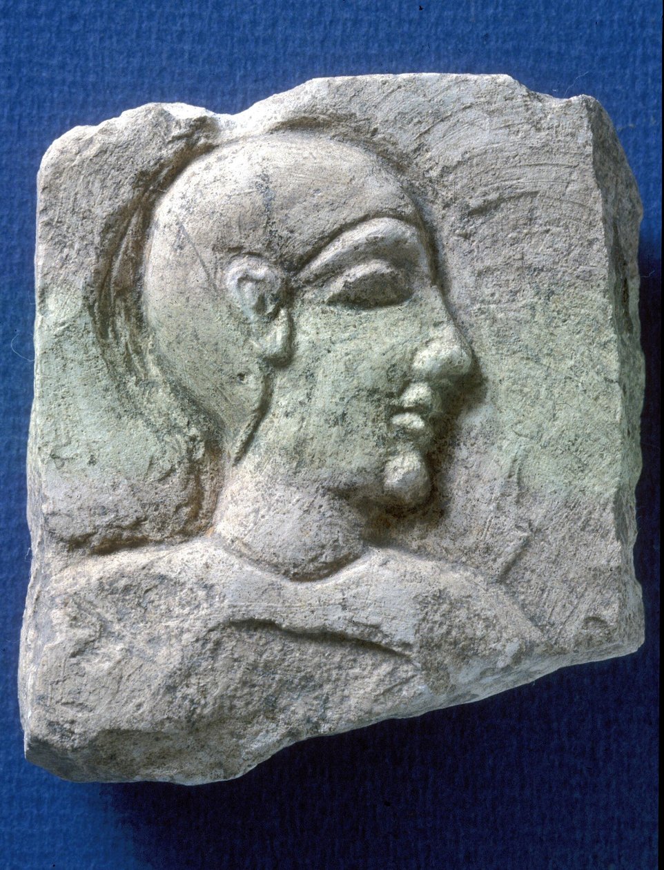 Egy nemes domborműve, Tel Dor (mészkő) alkotó: Phoenician Phoenician