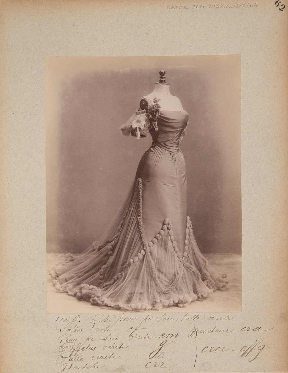 Albumoldal: House of Worth, Ball Gown alkotó: Photographer French