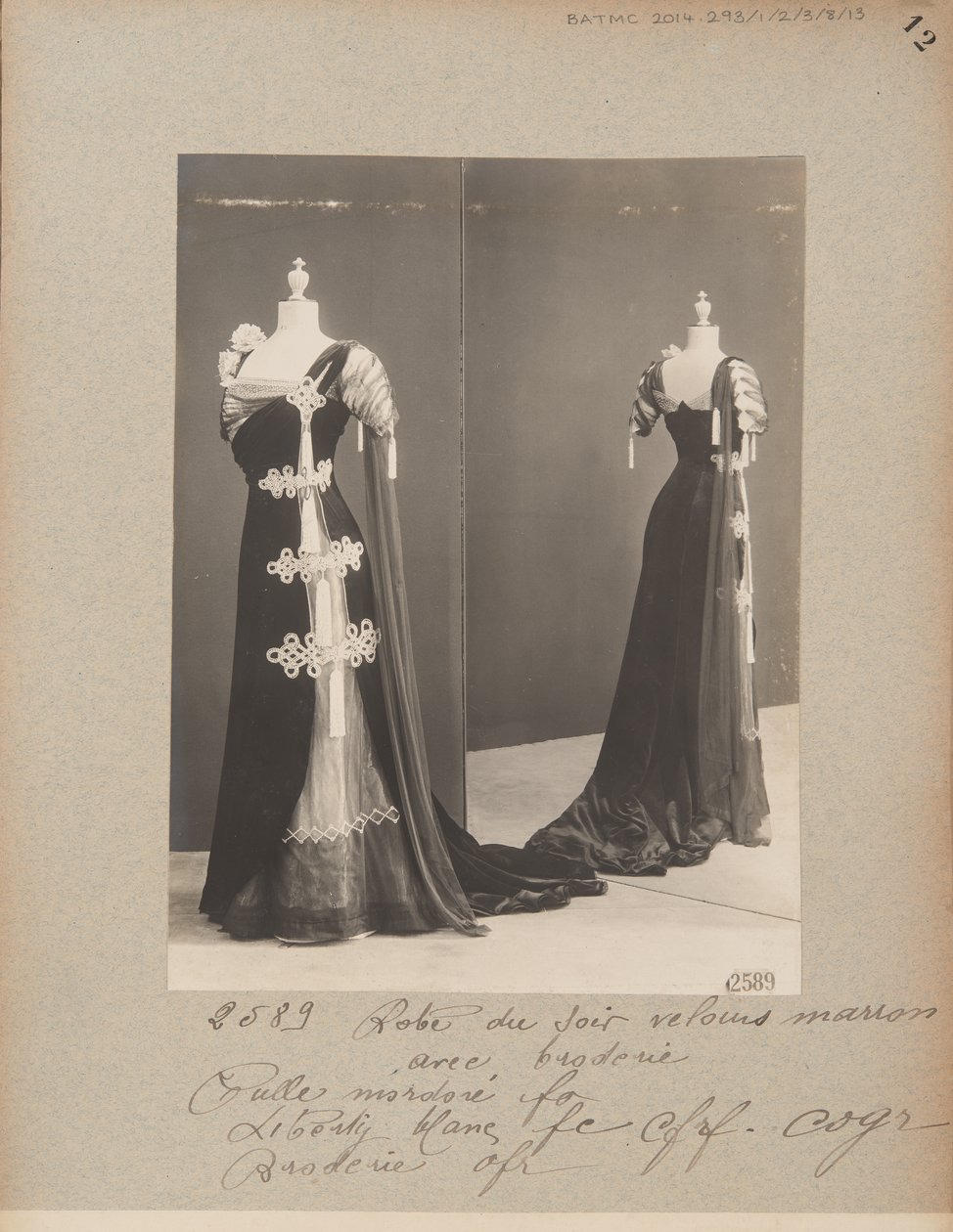 Album oldal: House of Worth, estélyi ruha alkotó: Photographer French