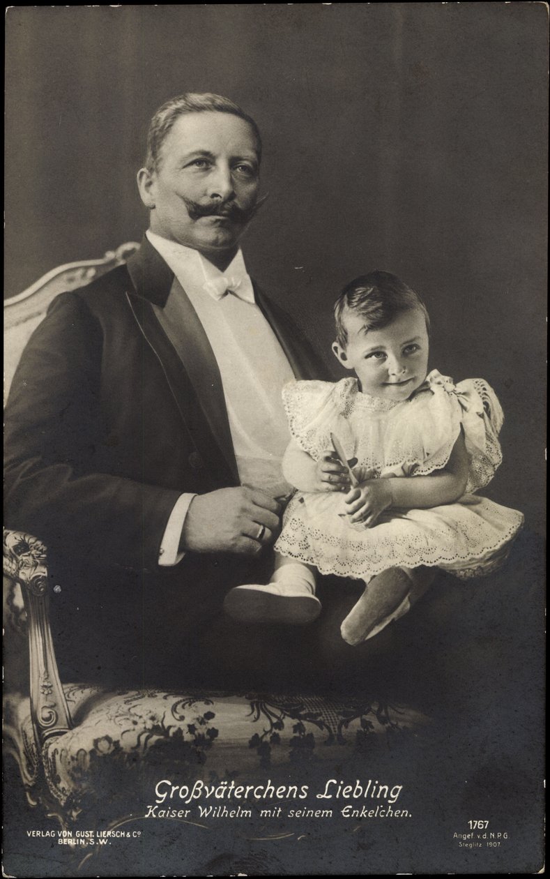 Nagyapa kedvence, Vilmos császár unokájával alkotó: Photographer German