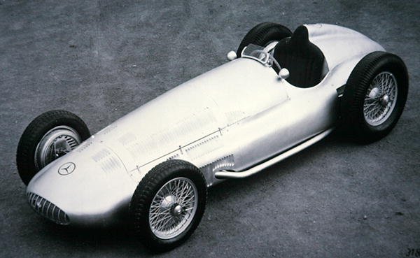 A 3 literes Mercedes Benz Grand Prix modell alkotó: Photographer German