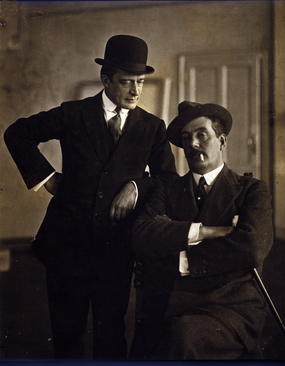 A zeneszerző Giacomo Puccini (1858-1924) és a zenei kiadó, Tito Ricordi II (1865-1933). alkotó: Photographer Italian