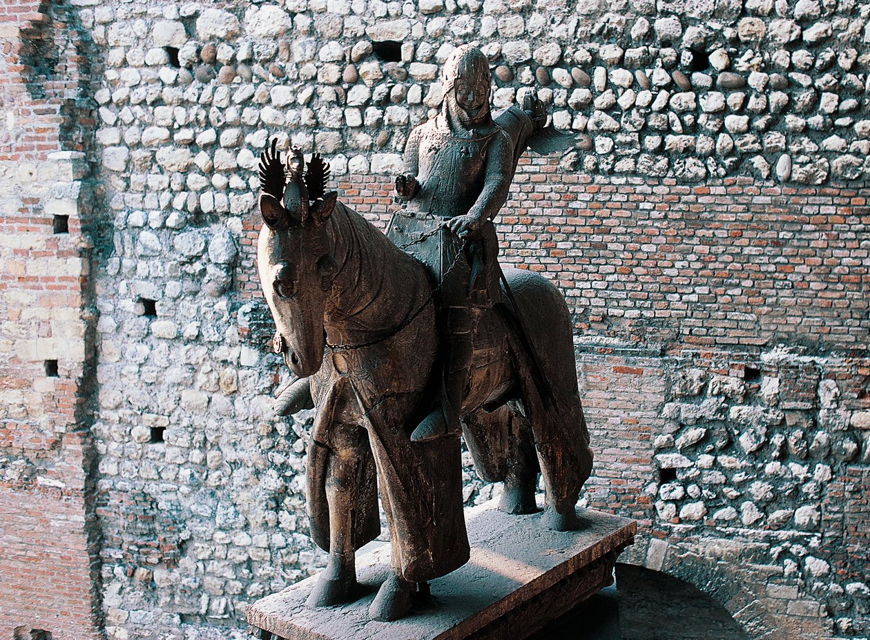 Cangrande I della Scala lovas szobra, Castelvecchio, Verona, Veneto, Olaszország alkotó: Blaise Nicolas Le Sueur