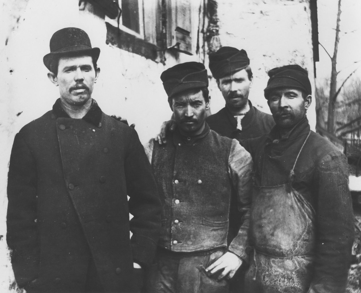 Pormunkások alkotó: Pierre A. Gentieu