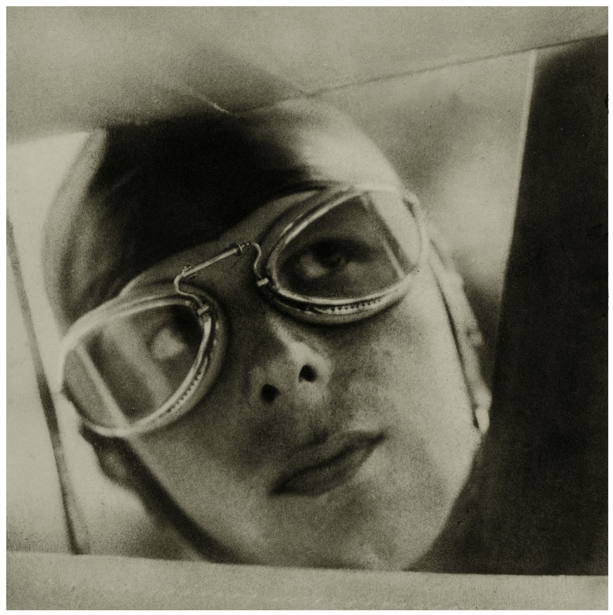Sky Titan, 1929 körül alkotó: Pierre Dubreuil