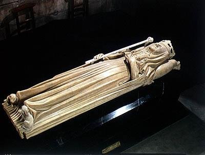 Bajor Izabella (1371-1435) sírja (márvány) alkotó: Pierre de Thury