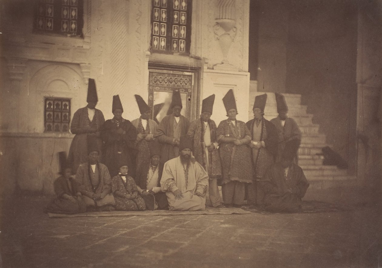 [A Damegan mecsetében Az eunuchok], 1850-es évek. alkotó: Possibly by Luigi Pesce.