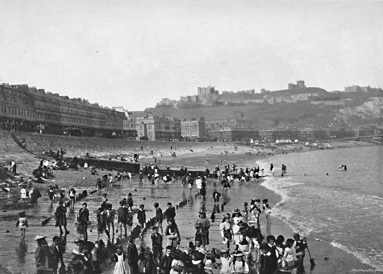 Dover: A kastély és a tengerpart, 1896 alkotó: Poulton and Co