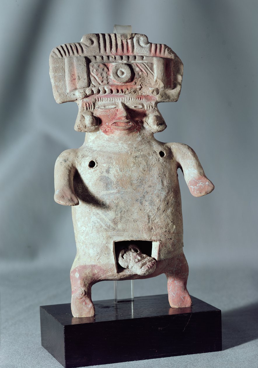 Szülő nő szobra (terrakotta) (lásd még: 236075) alkotó: Pre Columbian