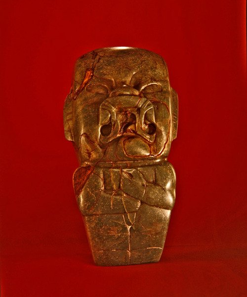 A Kunz Axe (áttetsző, kék-zöld jáde) alkotó: Pre Columbian Pre Columbian
