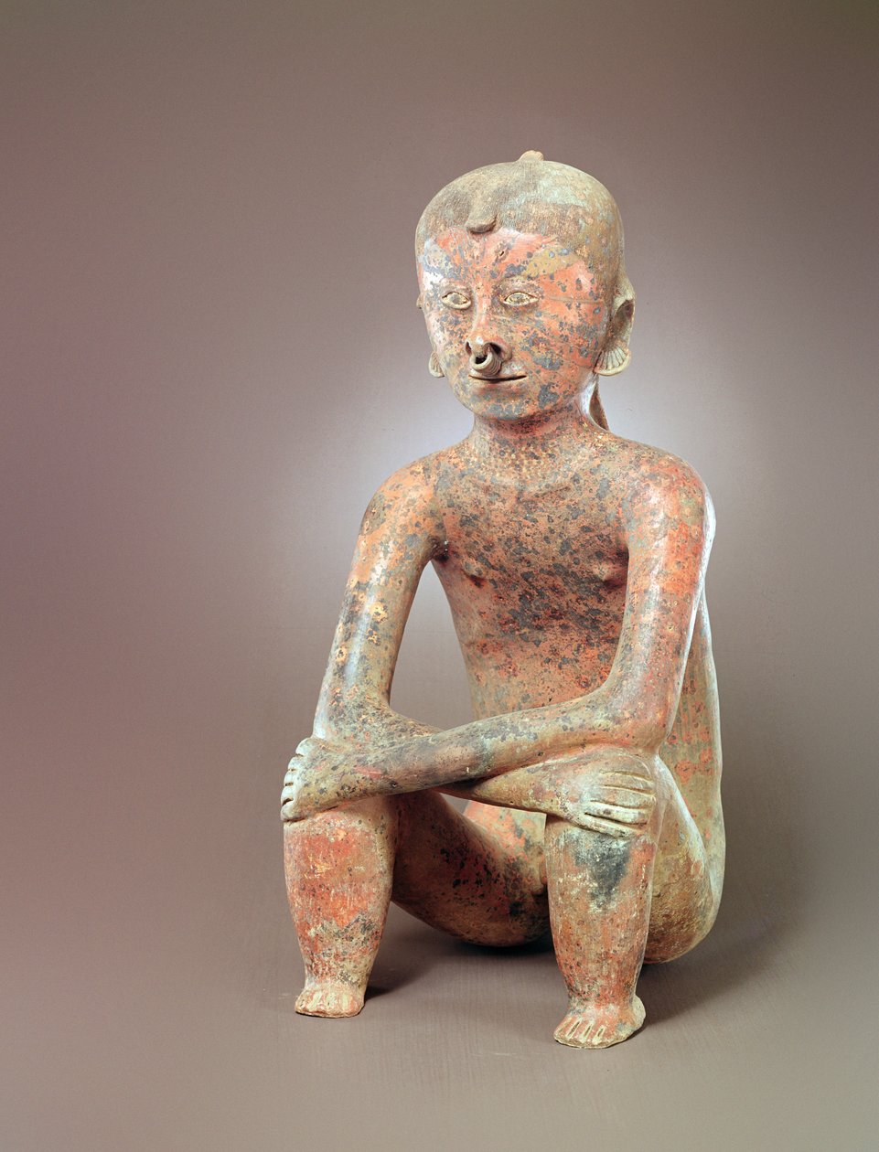 Ülő alak, kínai kultúra, (kerámia) alkotó: Pre Columbian