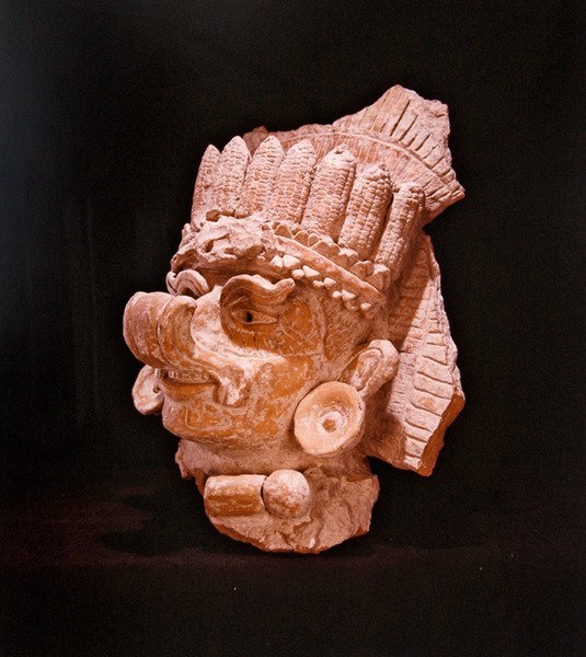 Egy nagy urna fejrésze, Oaxaca (kerámia) alkotó: Pre Columbian Pre Columbian