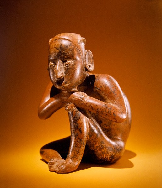 Ülő figura, Colima kultúra (kerámia) alkotó: Pre Columbian Pre Columbian