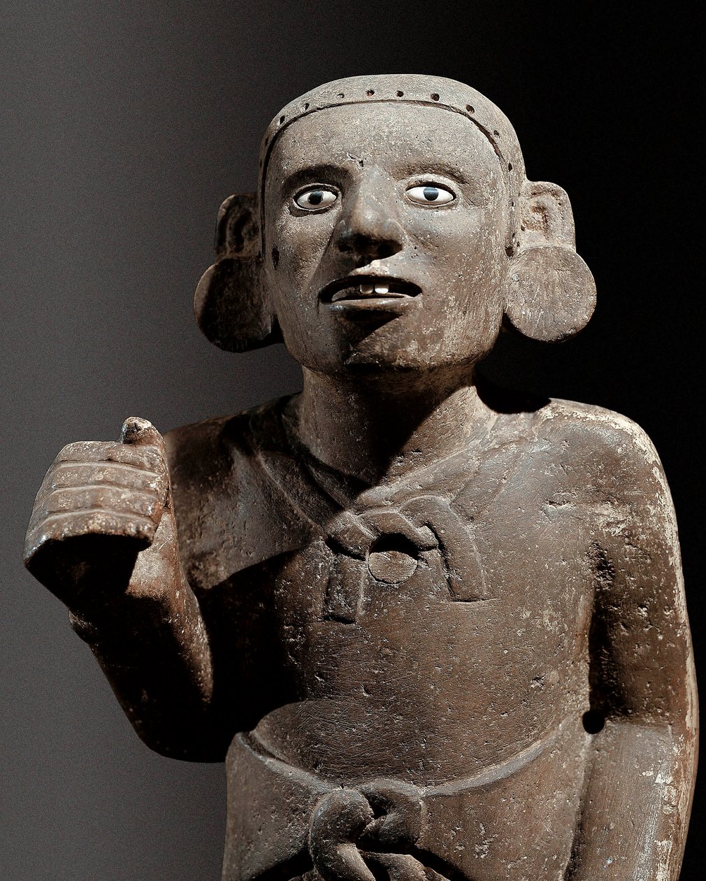 Kolumbusz előtti civilizáció: egy azték pap szobra alkotó: Pre Columbian