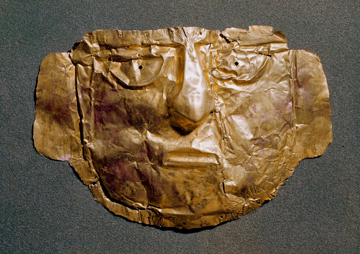Kolumbiai előtti civilizáció (Peru): aranymaszk a spanyol hódítást megelőző időszakból. 15. századi Madrid, Museo de America alkotó: Pre Columbian