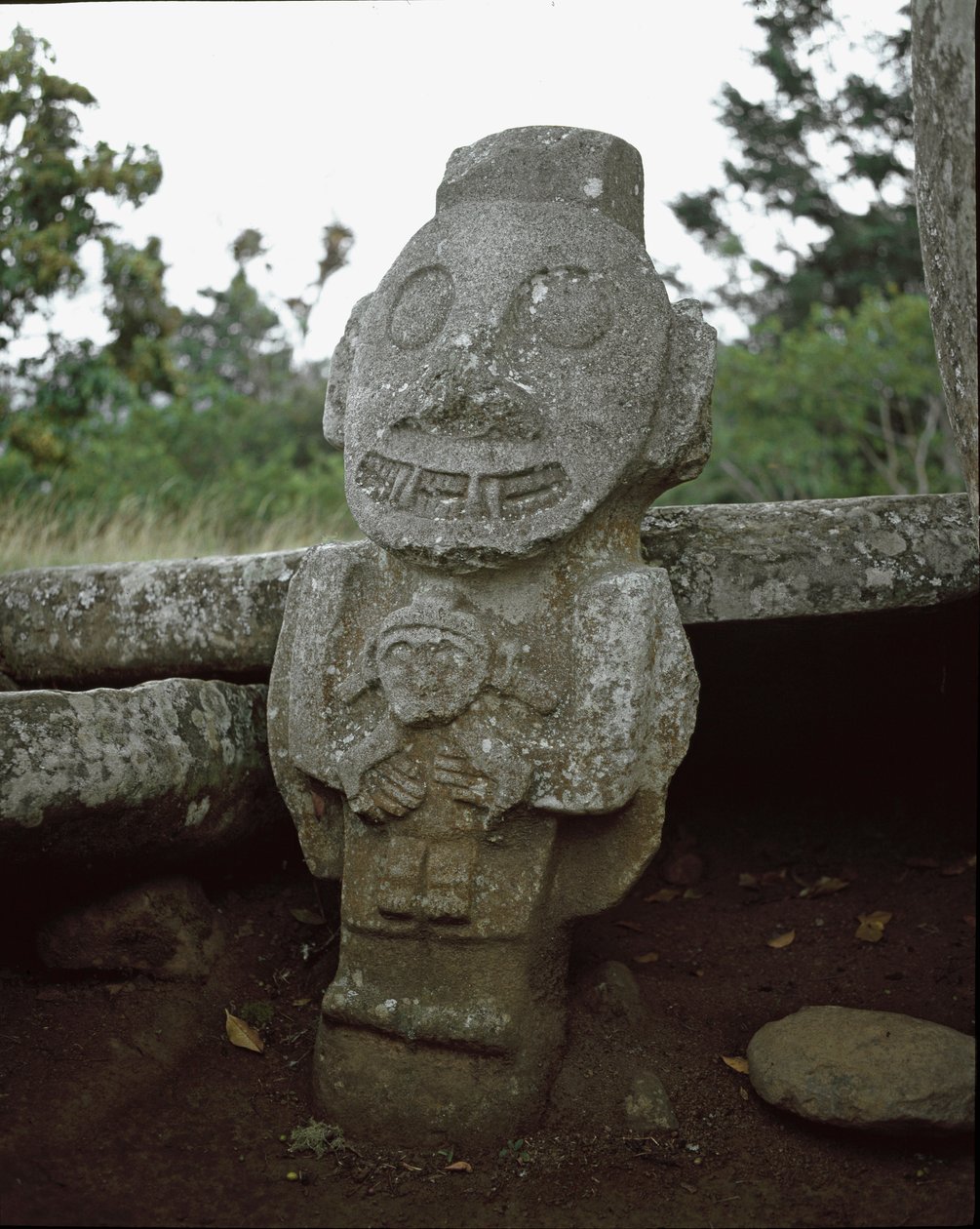 A termékenység istennőjének megalitikus szobra alkotó: Pre Columbian Pre Columbian