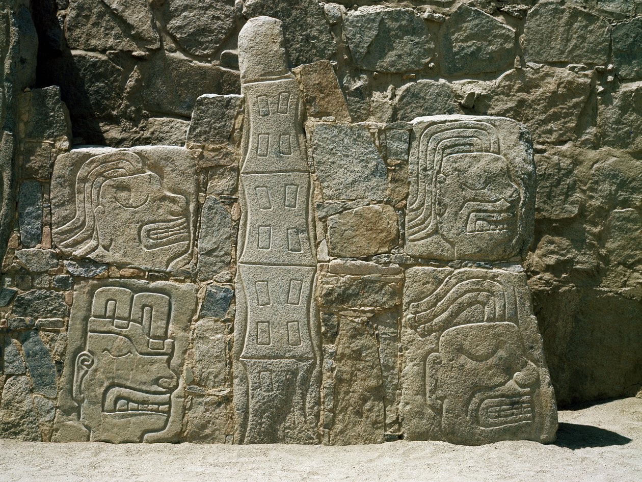 Fal a harcosok domborműveivel alkotó: Pre Columbian Pre Columbian