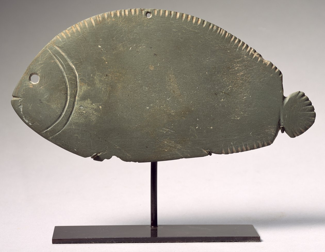 Tilapia halpaletta, késői Naqada II-III. időszak, ie 3300-3000 körül (zöld pala) alkotó: Predynastic Period Egyptian