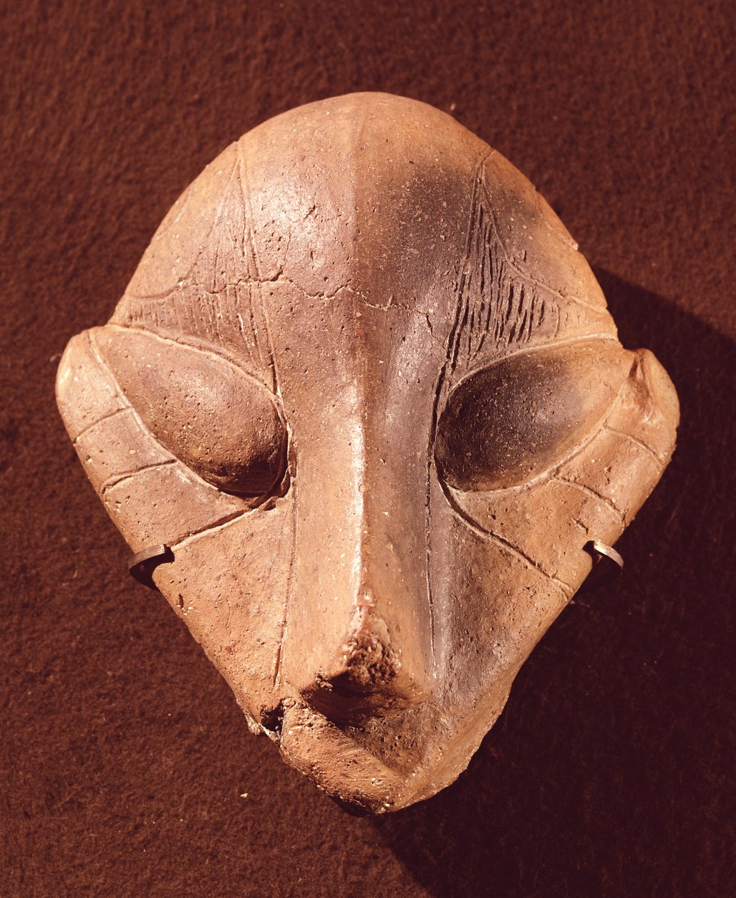 Stilizált fej, Predionica, késő Vinca kultúra, Kr.e. 4500-4000 (terrakotta) alkotó: Prehistoric