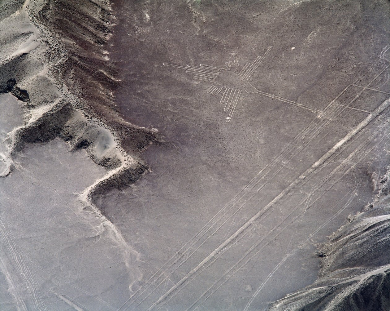 Légifelvétel egy kolibriról, Nazca Lines (fotó alkotó: Prehistoric Prehistoric