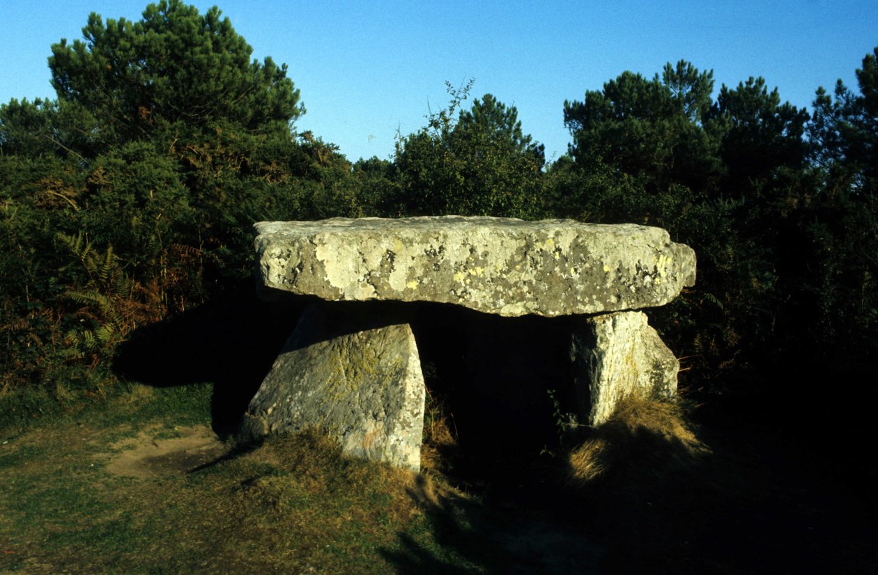 Dolmen, Cap de la Chevre, Kerarel Crozon. alkotó: Prehistoric Prehistoric