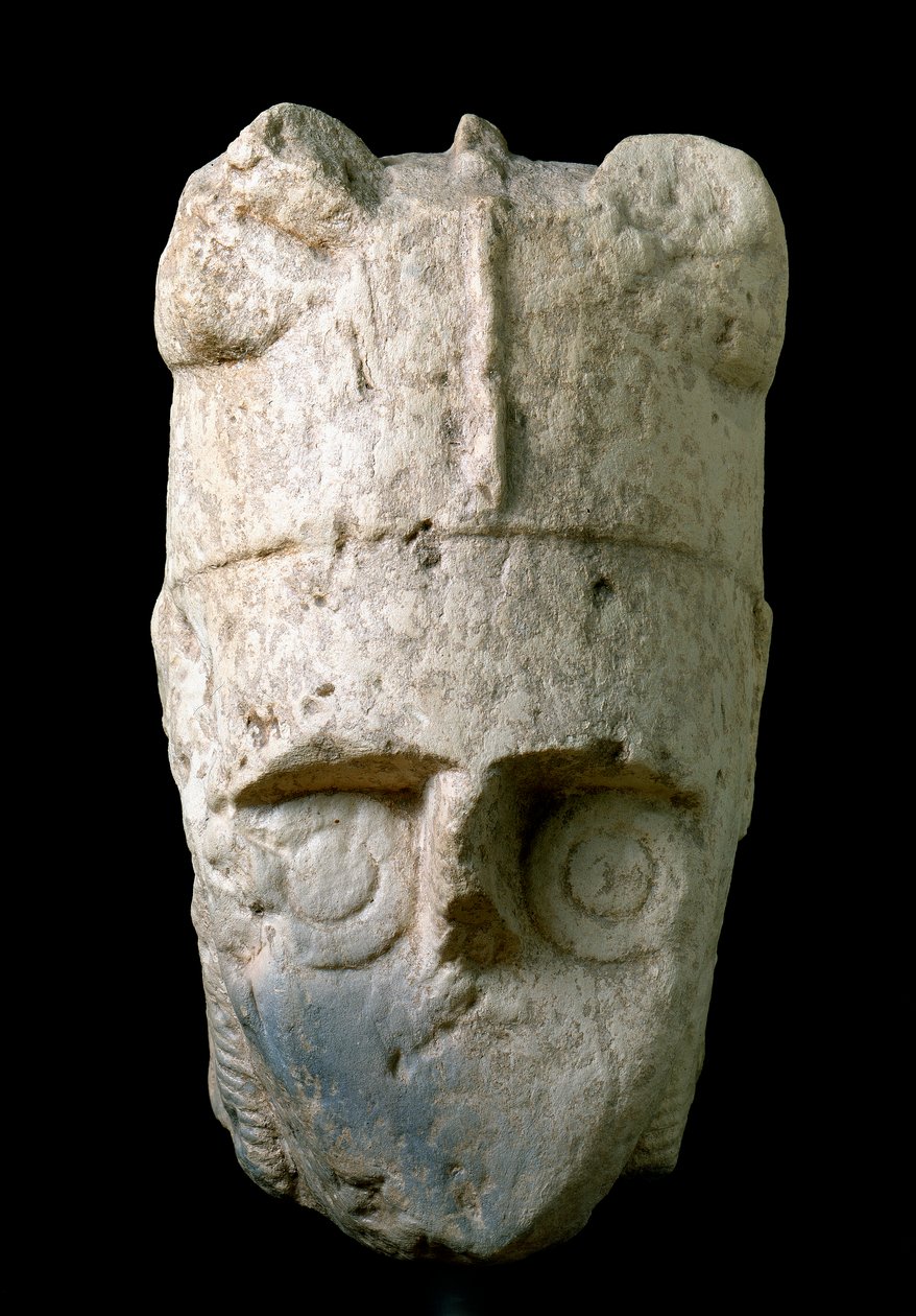 Egy szarvas sisakos íjász feje (miles cornutus), a Monte Prama-ból (Cabras), amelyet a Cagliari Nemzeti Régészeti Múzeumban őriztek alkotó: Prehistoric Prehistoric