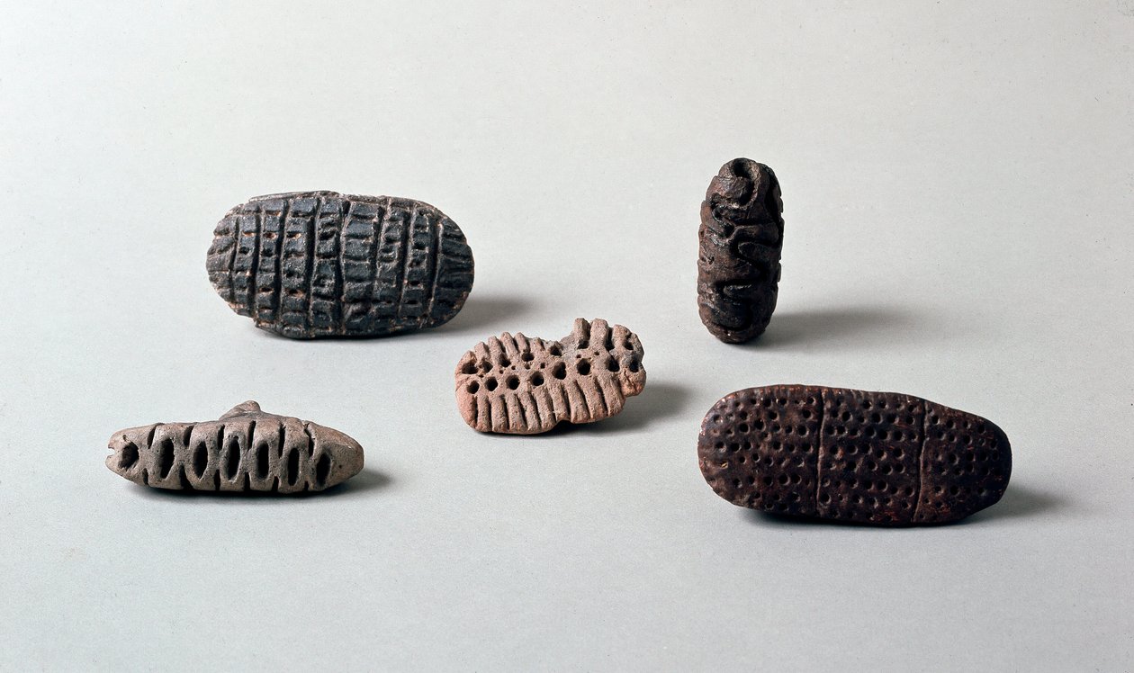 Őstörténet: a neolitikus terrakotta különböző pintaderái (pecsétek) a Caverna Delle Arene-tól Candide-ig (Liguria). Pegli, Villa Pallavicini Múzeum alkotó: Prehistoric Prehistoric