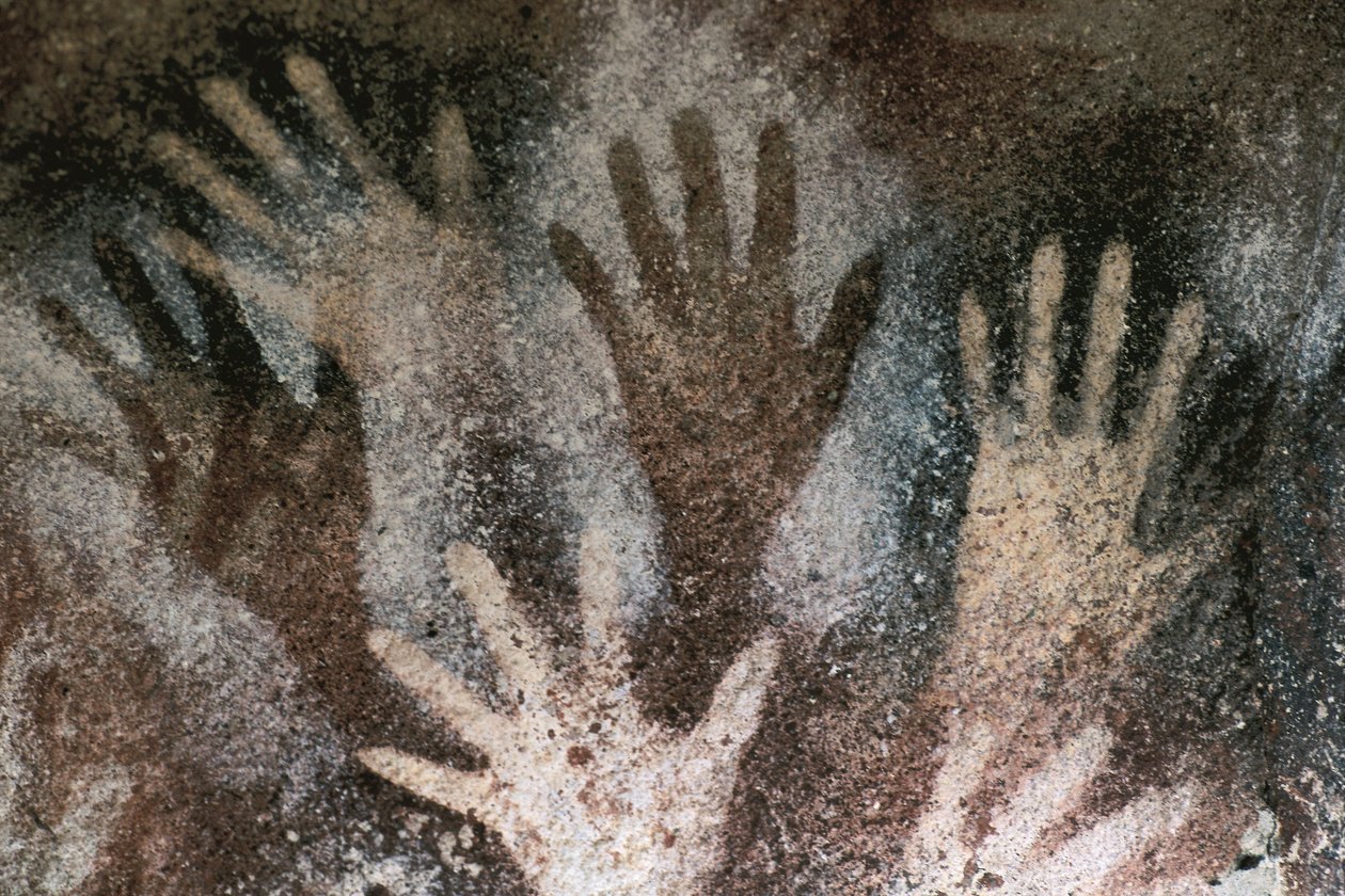 Őskor sziklaművészete: barlang kezek nyomával. Neolitikus időszak, a kezek barlangja. Argentína, Santa Cruz alkotó: Prehistoric Prehistoric