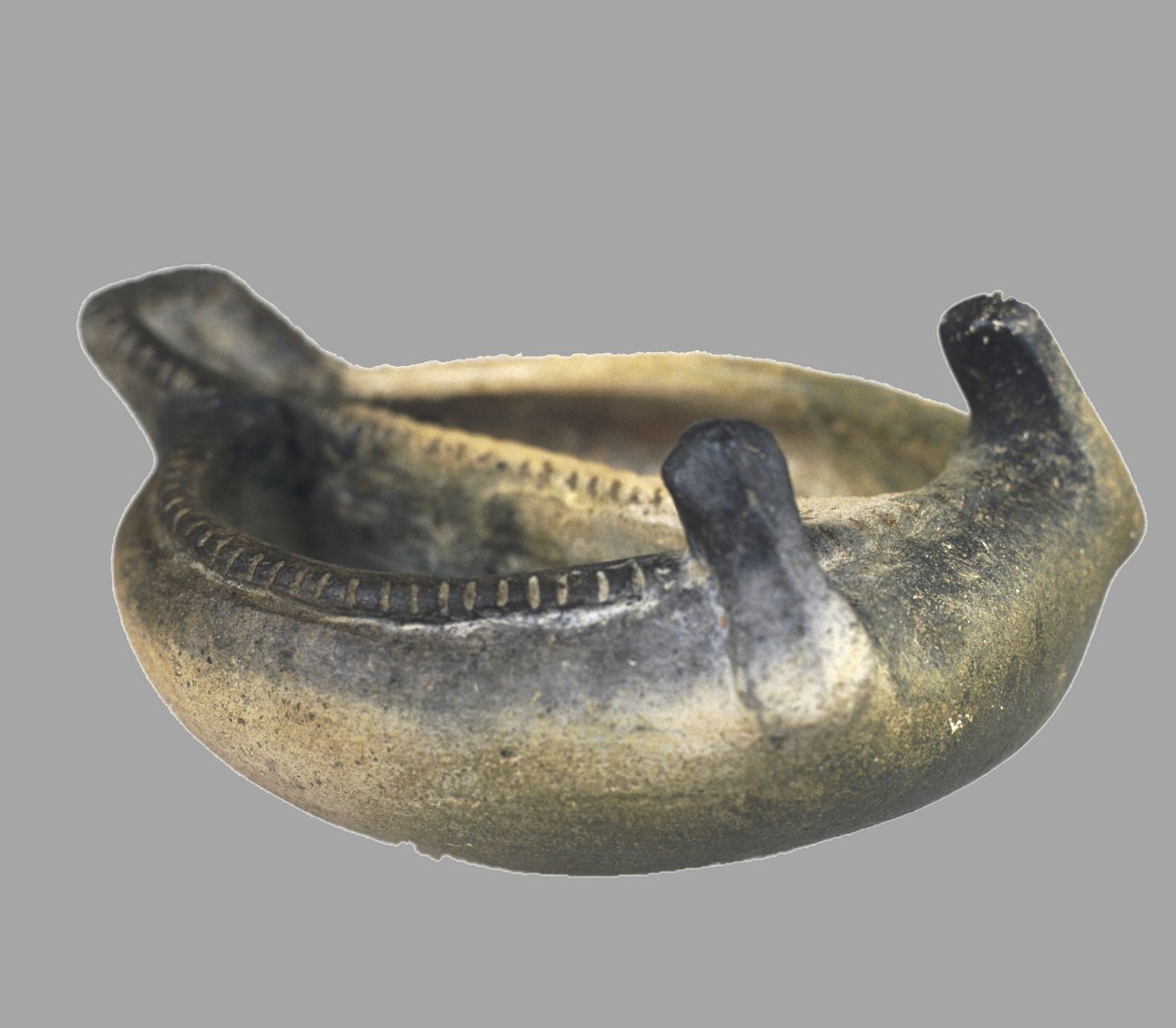 Zoomorf tál, ie 3800-3600 alkotó: Prehistoric Russian Culture