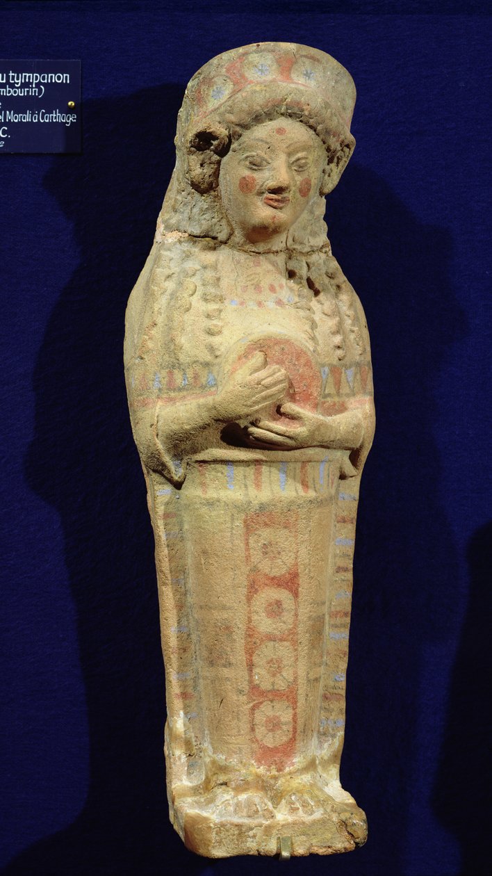Zenész szobor (polikróm kő) alkotó: Punic