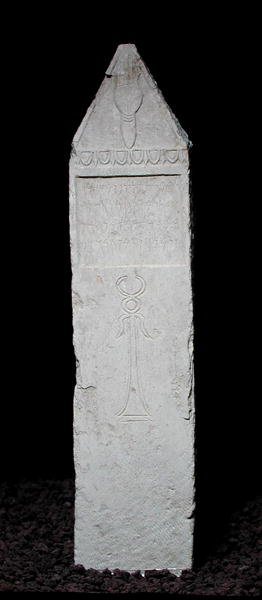 Fogadalmi sztélé, caduceusszal, Karthágóból, Kr. e. 3-2. század (mészkő) alkotó: Punic Punic