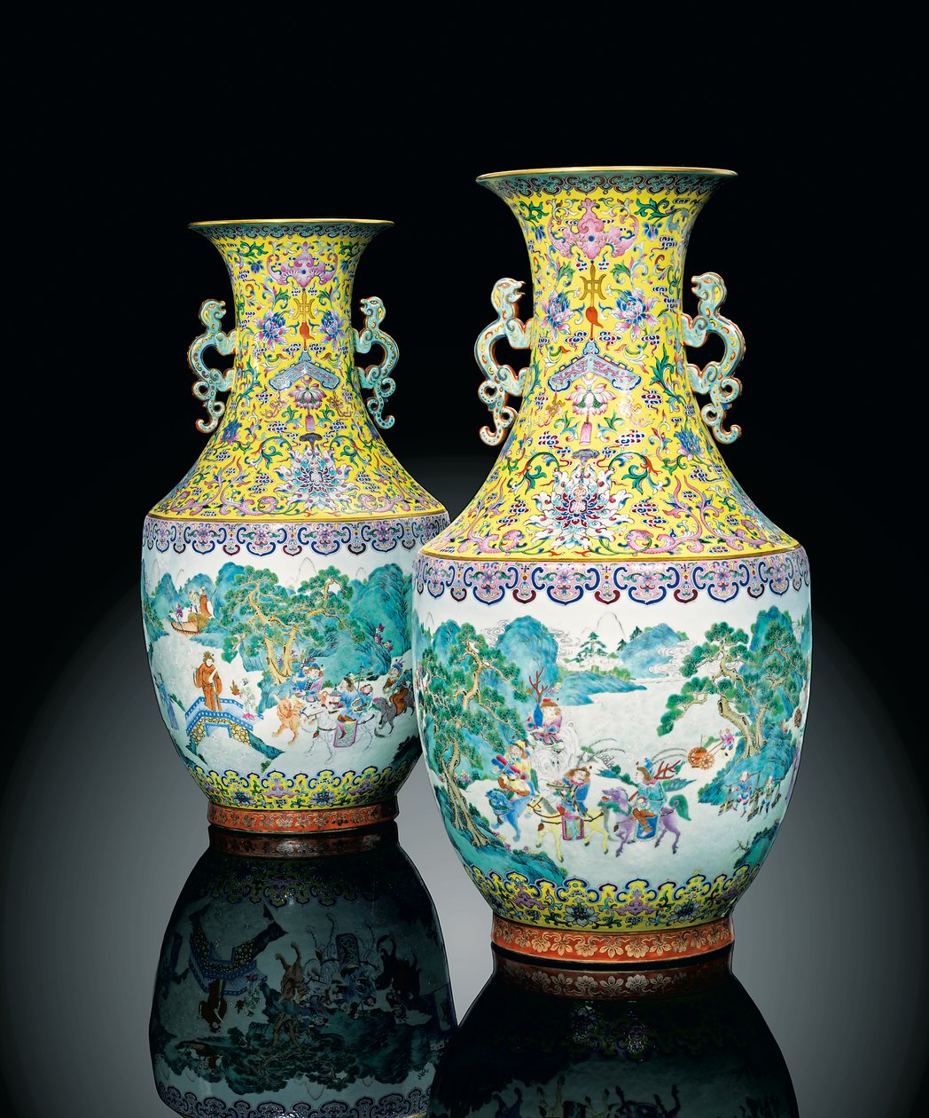 Egy pár Imperial Famille Rose váza (kerámia) alkotó: Qing Dynasty   Jiaqing Period Chinese School