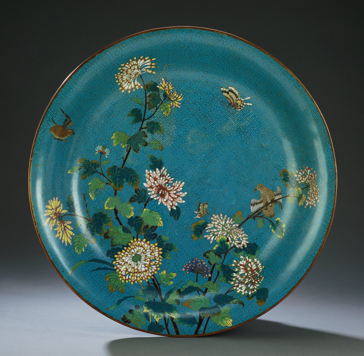 Egy nagy cloisonne zománcozott edény, 18. század vége alkotó: Qing Dynasty Chinese School