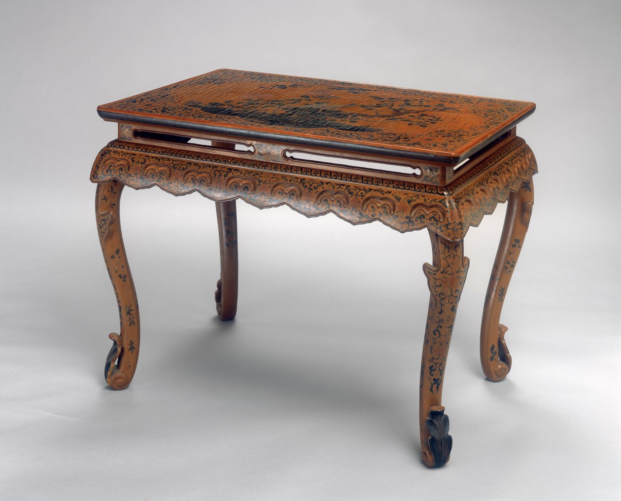 Asztal, Kangxi korszak (1662-1722) (lakkozott fa és kenderszövet) (lásd még: 272134) alkotó: Qing Dynasty Chinese School