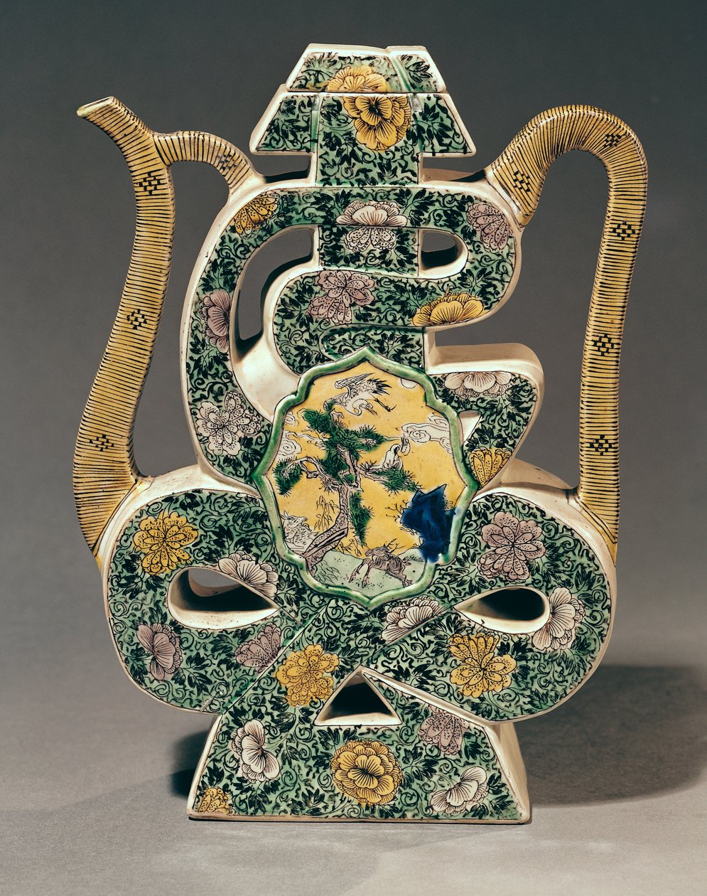 Borváza „shou” karakter formájában (kerámia) alkotó: Qing Dynasty Chinese School