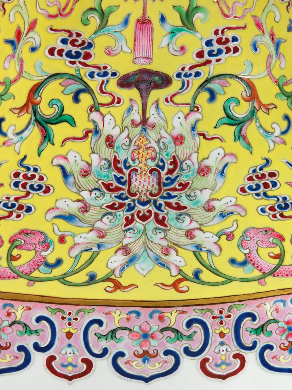 Részlet az Imperial Famille Rose vázák egyikéből (kerámia) alkotó: Qing Dynasty   Jiaqing Period Chinese School