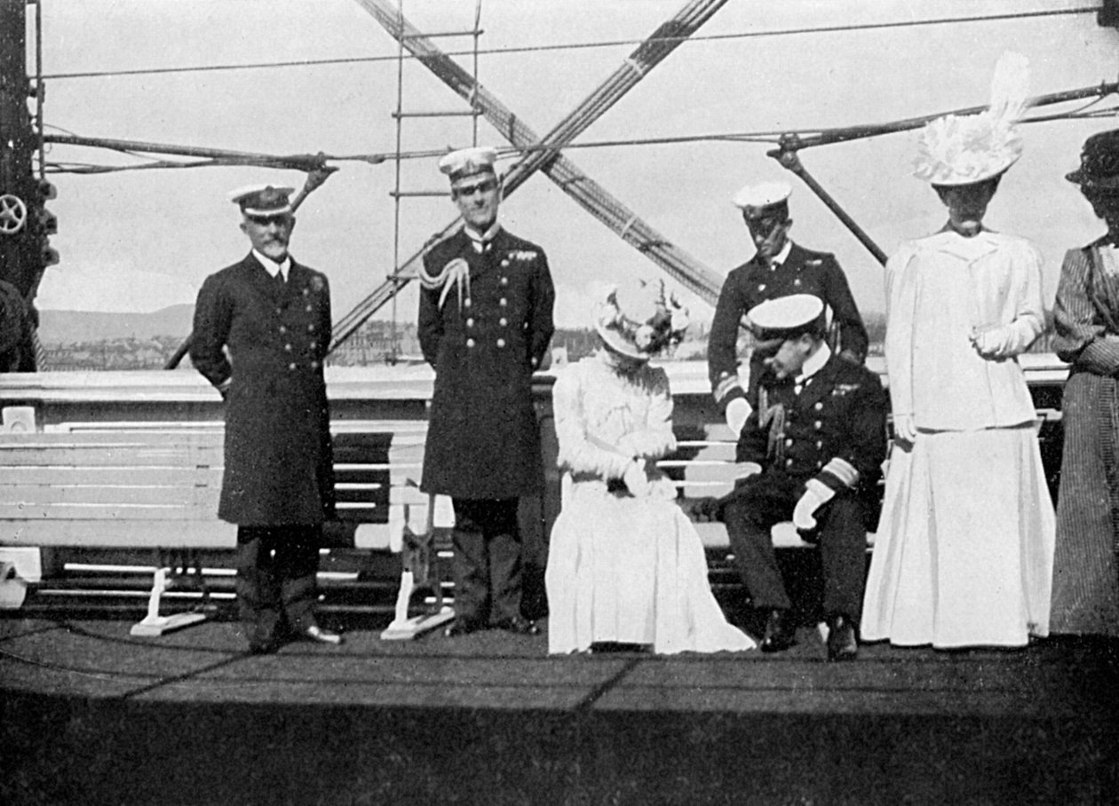 A Victoria and Albert III királyi jacht fedélzetén, Christiania Oslo, Norvégia, 1908. alkotó: Queen Alexandra