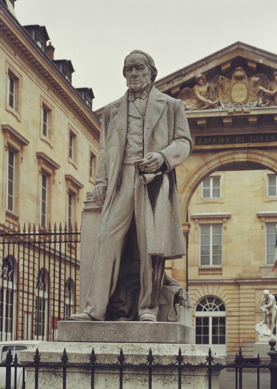 Claude Bernard (1813-78) szobra a College de France előtt alkotó: R. Coudegues