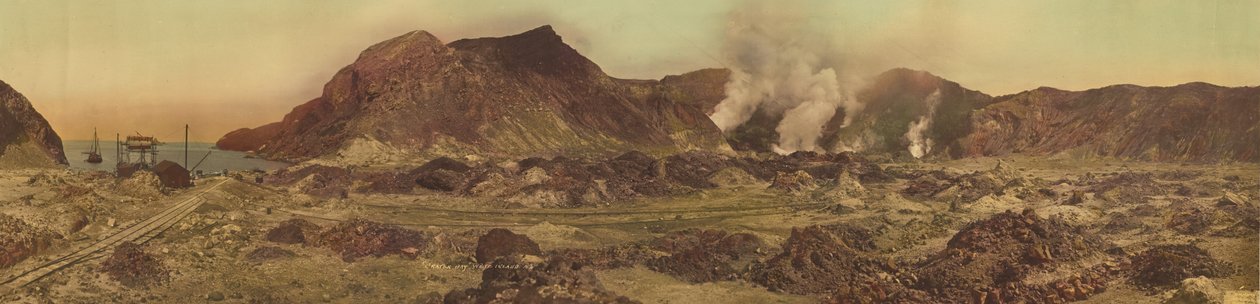 Crater Bay, Fehér-sziget, Új-Zéland alkotó: R. P. Moore