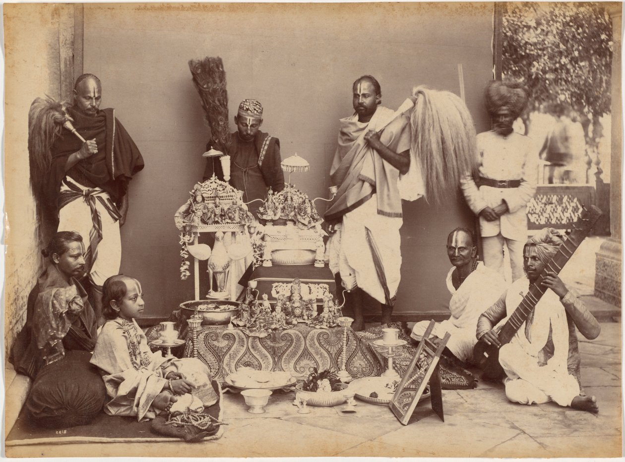 Rewa maharadzsája imádkozás közben alkotó: Raja Deen Dayal
